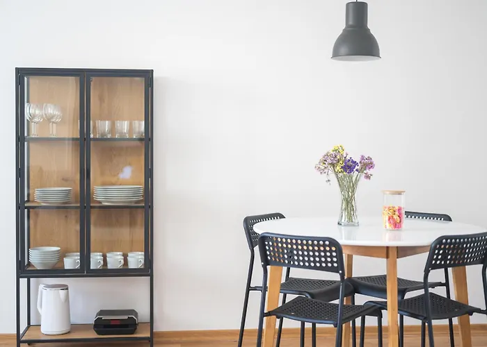 Wally Apartments By Flat White - With Elevator