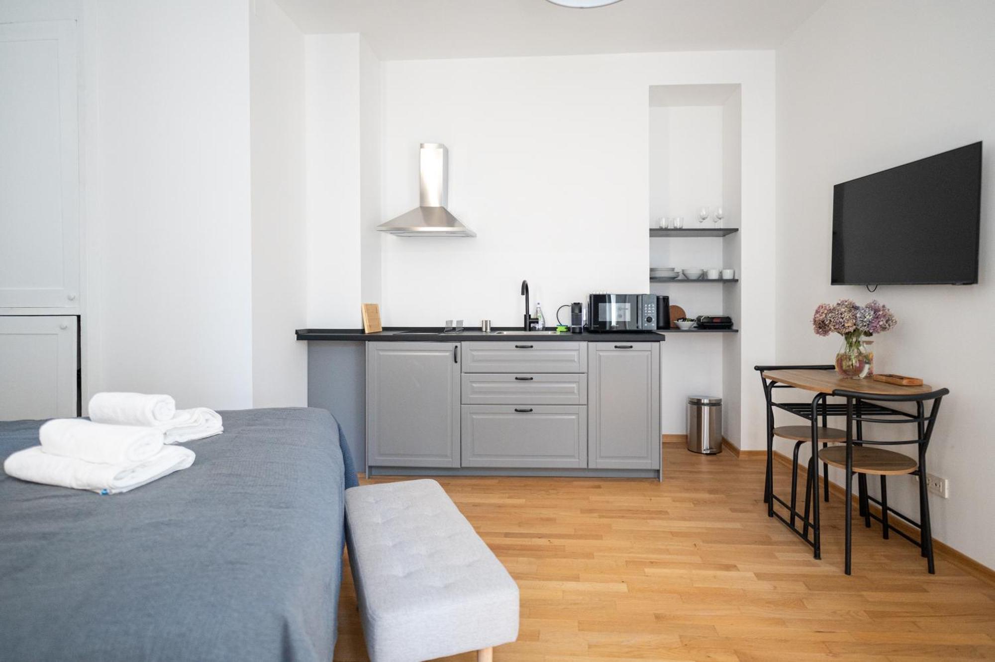 Wally By Flat White - With Elevator Apartment Zagreb